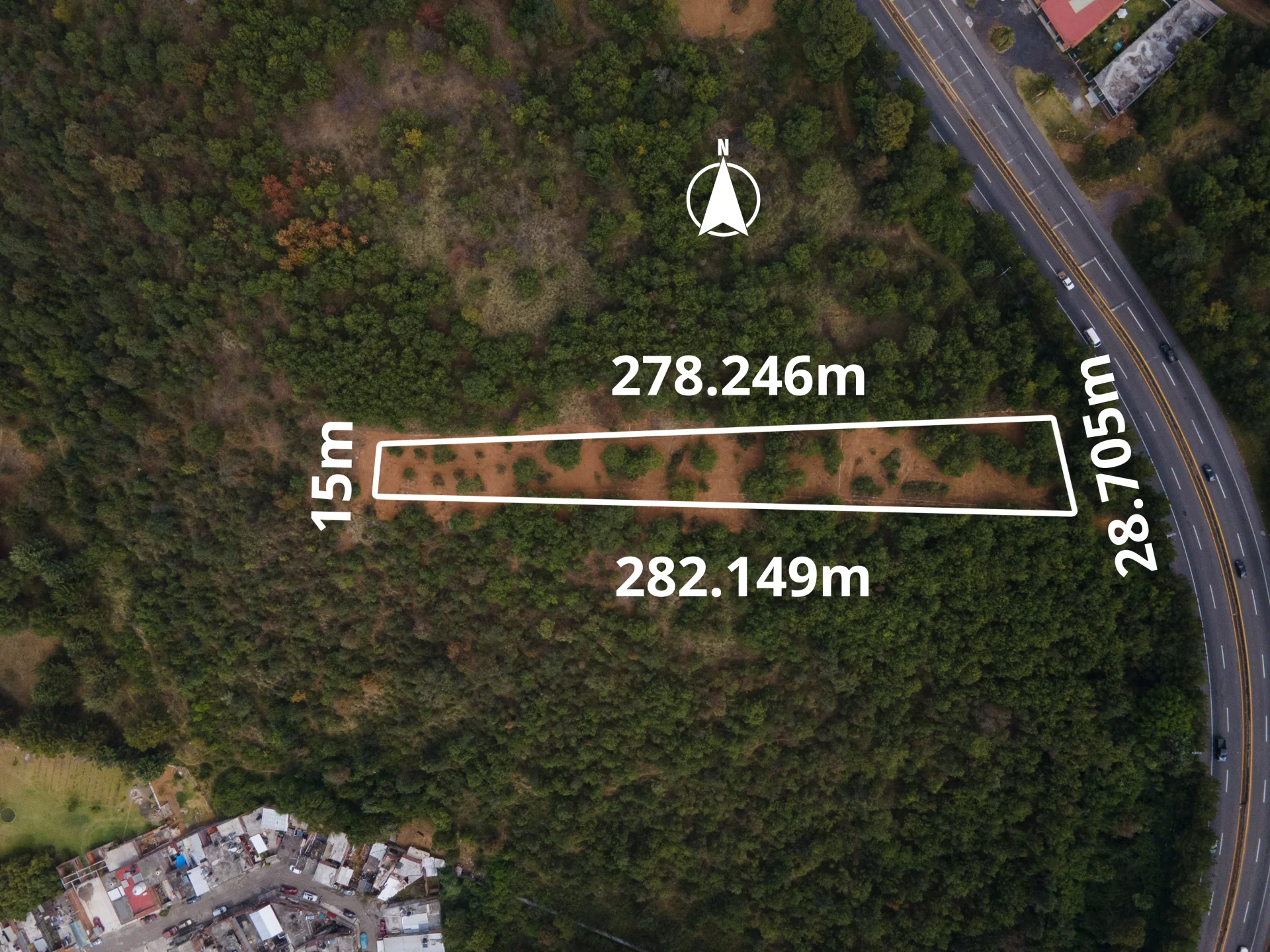 Terreno Carretera Opopeo-Pátzcuaro